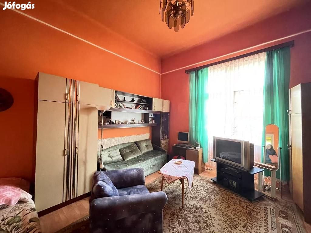 Eladó Lakás, Budapest 8. ker.