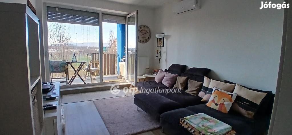Eladó Lakás, Budapest 8. ker.