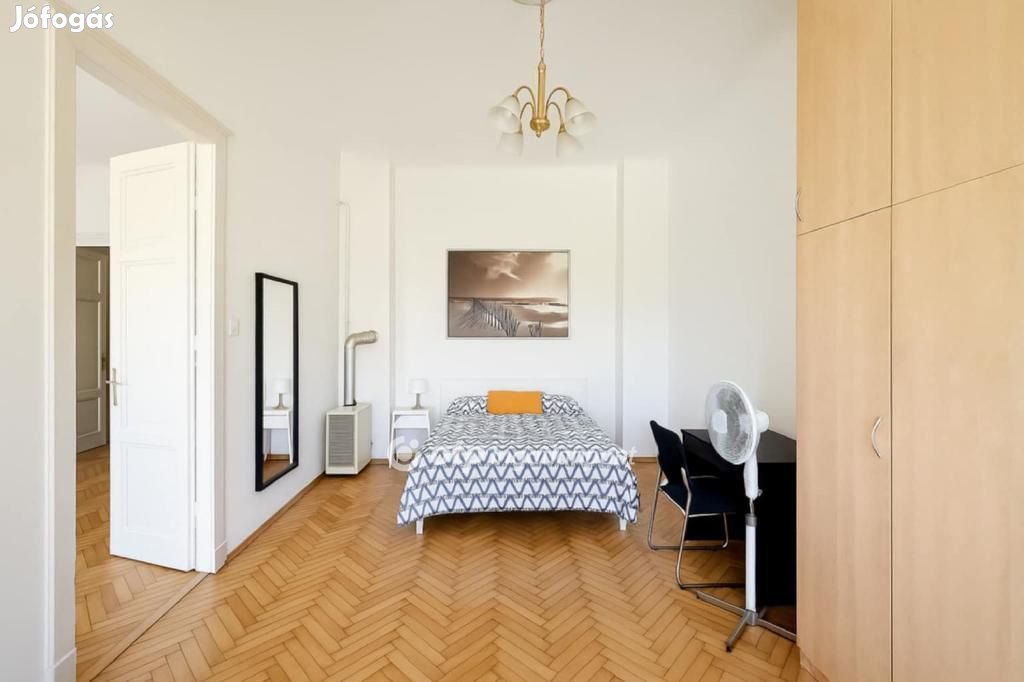 Eladó Lakás, Budapest 8. ker.