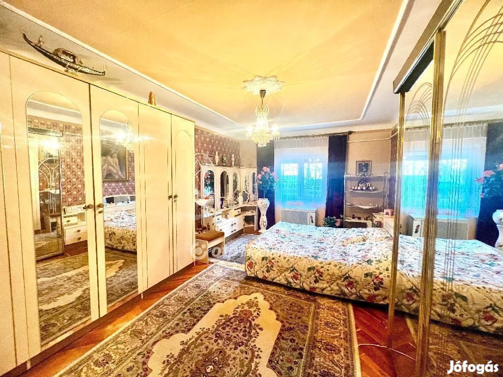 Eladó Lakás, Budapest 8. ker.