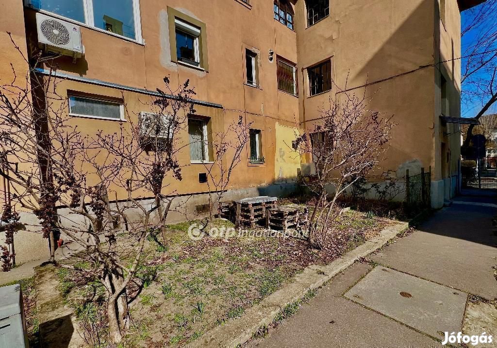 Eladó Lakás, Budapest 8. ker.