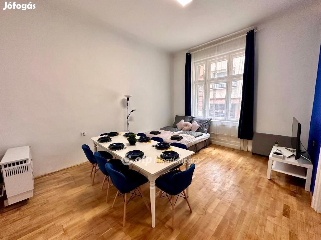 Eladó Lakás, Budapest 8. ker.