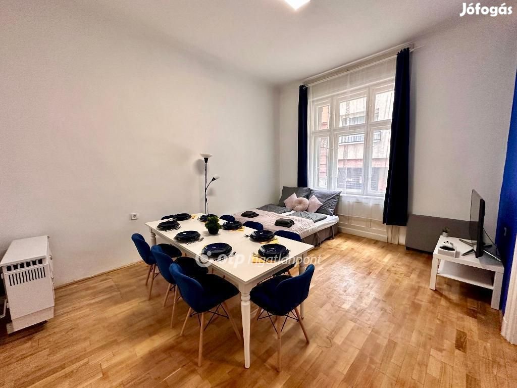 Eladó Lakás, Budapest 8. ker.