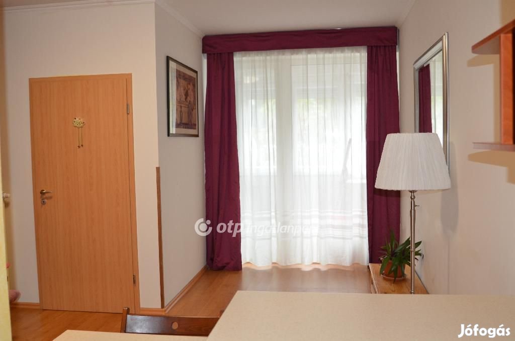 Eladó Lakás, Budapest 8. ker.