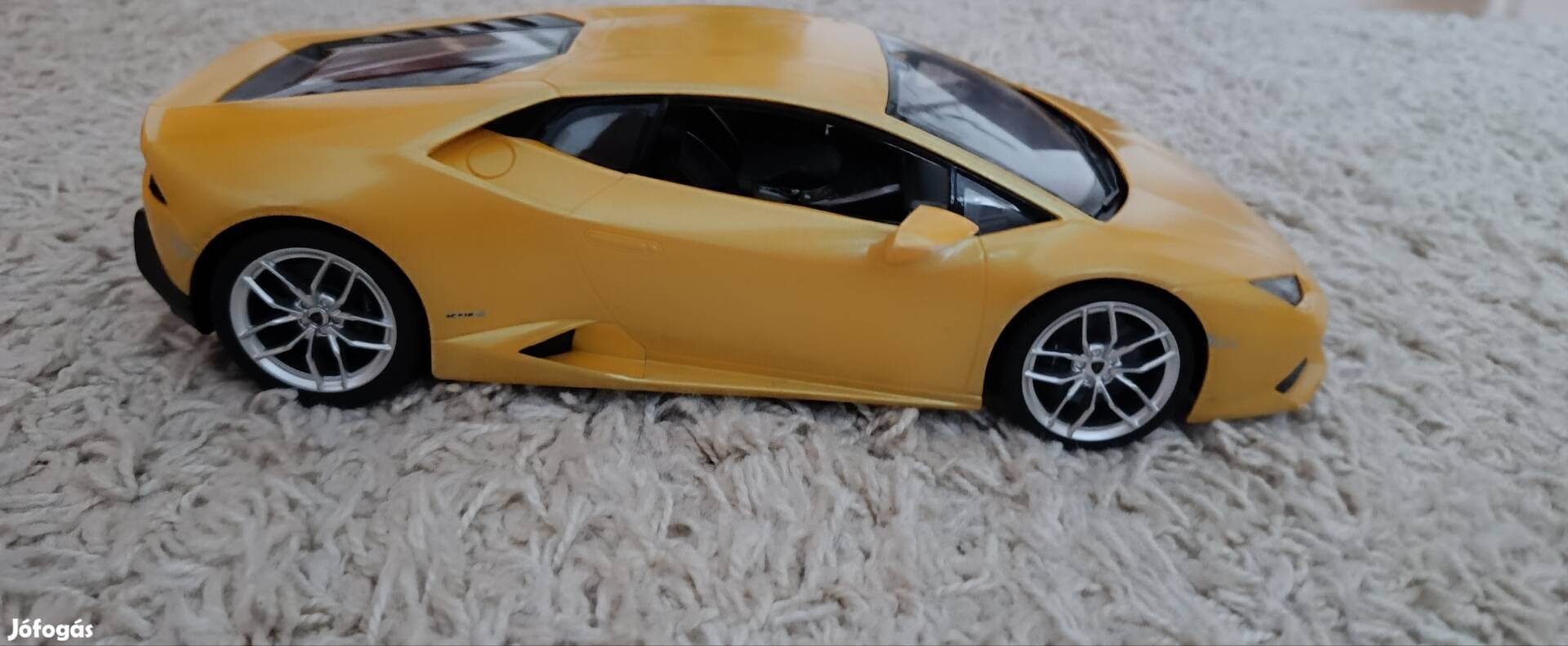 Eladó Lamborghini Huracan játék távirányítós autó 