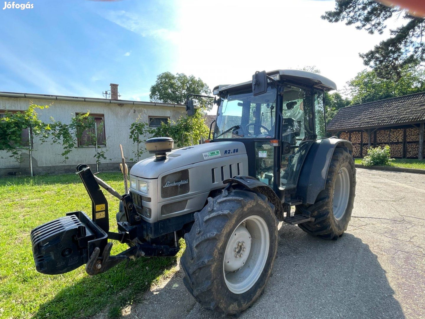 Eladó Lamborghini R2 86DT -os traktor jó állapotban