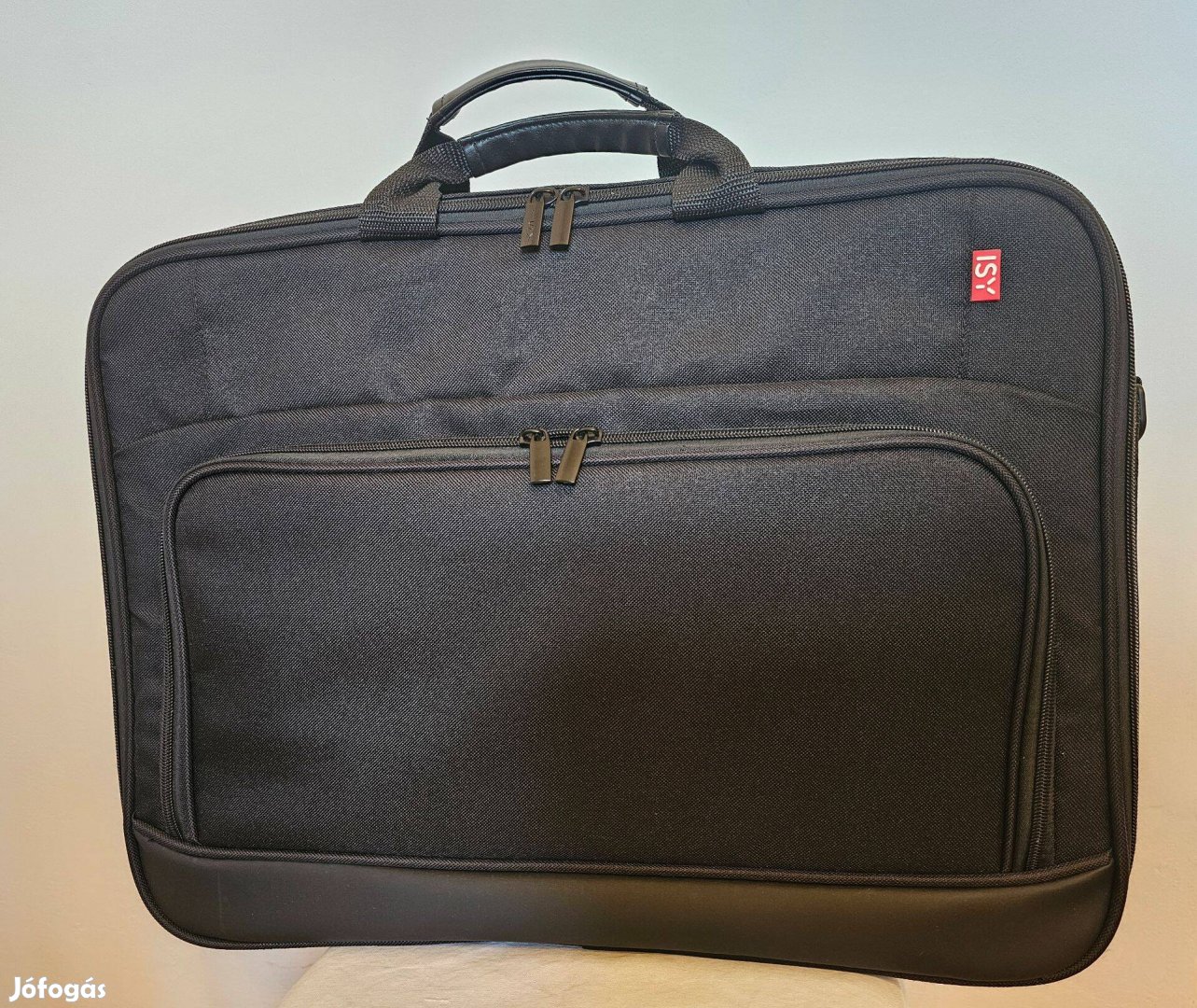 Eladó Laptop táska 1/2 áron