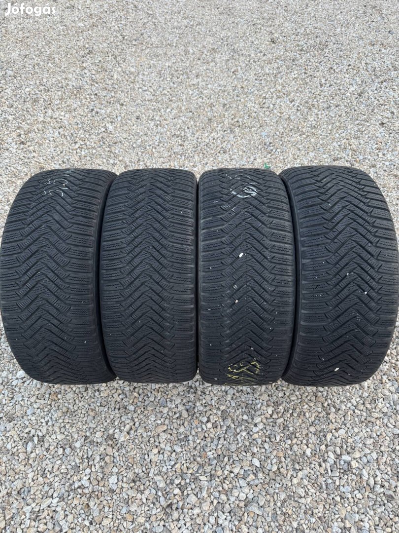 Eladó Laufenn 245/45 R18 nyári gumi 4db!