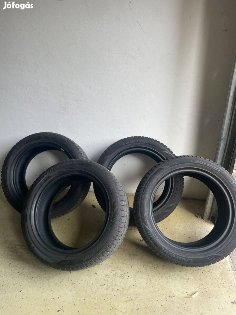 Eladó Laufenn új téligumi szett 225/50 R17