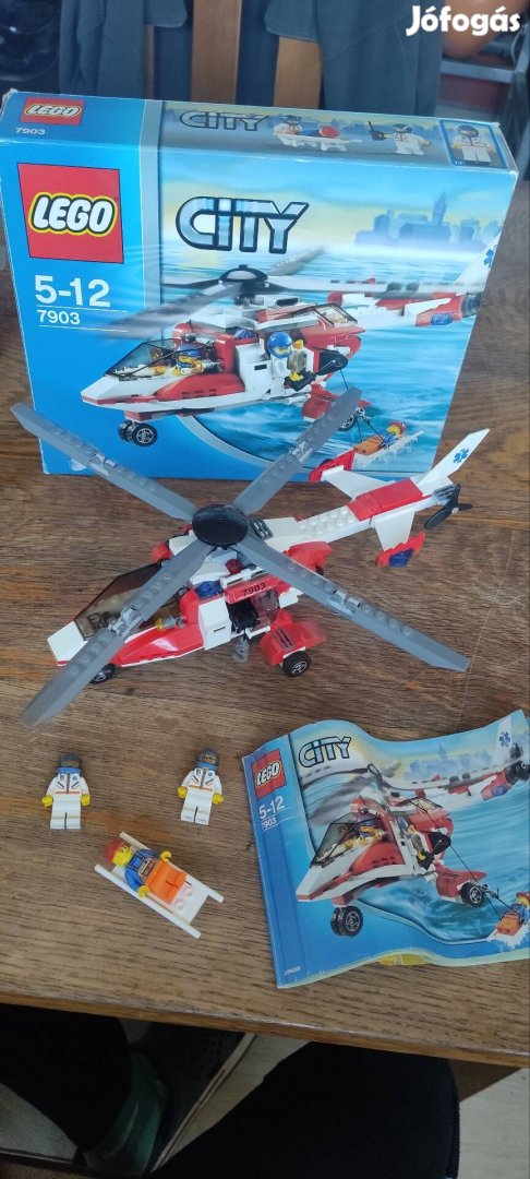 Eladó Lego 7903