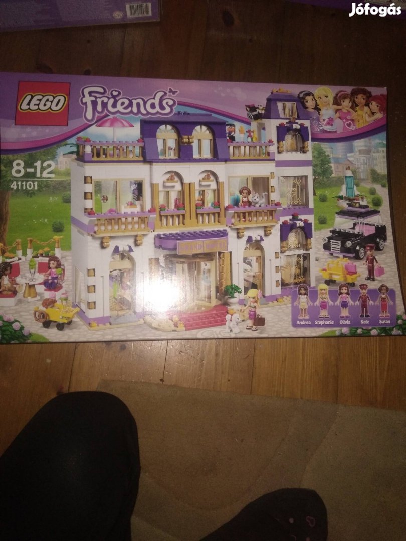 Eladó Lego Friends Heartlake Grand Hotel 41101