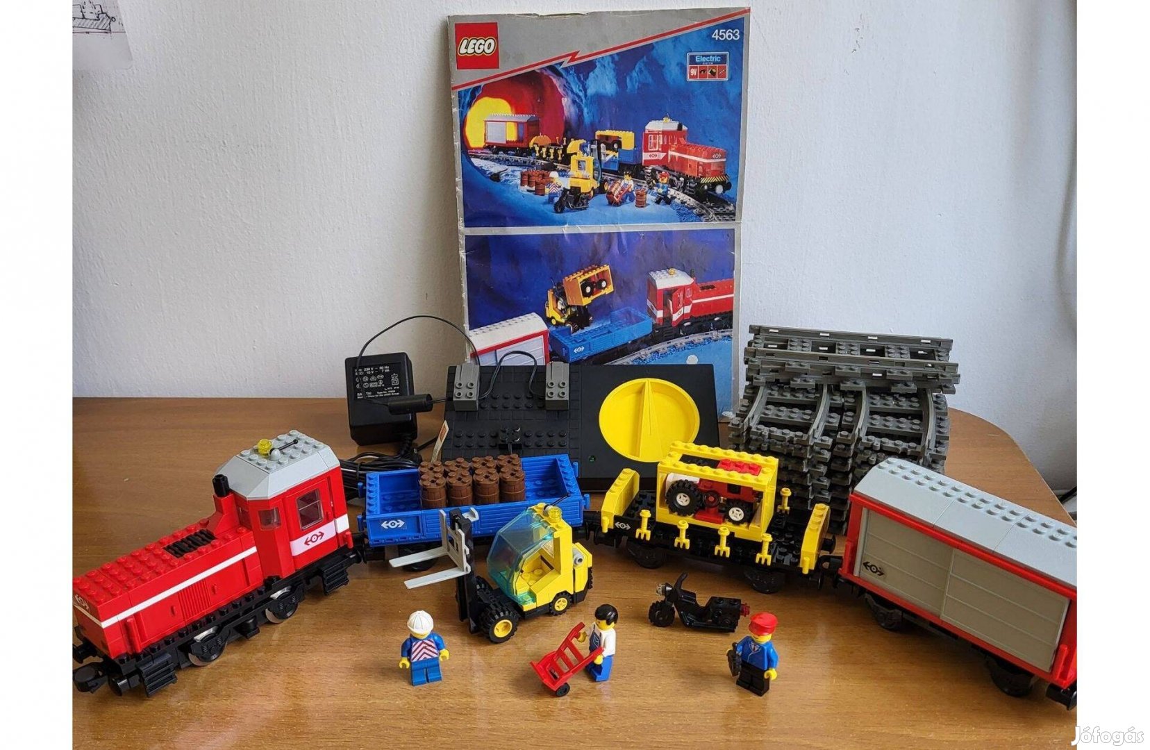 Eladó Lego Train 9V 4563 Load N' Haul Railroad hiánytalan készlet