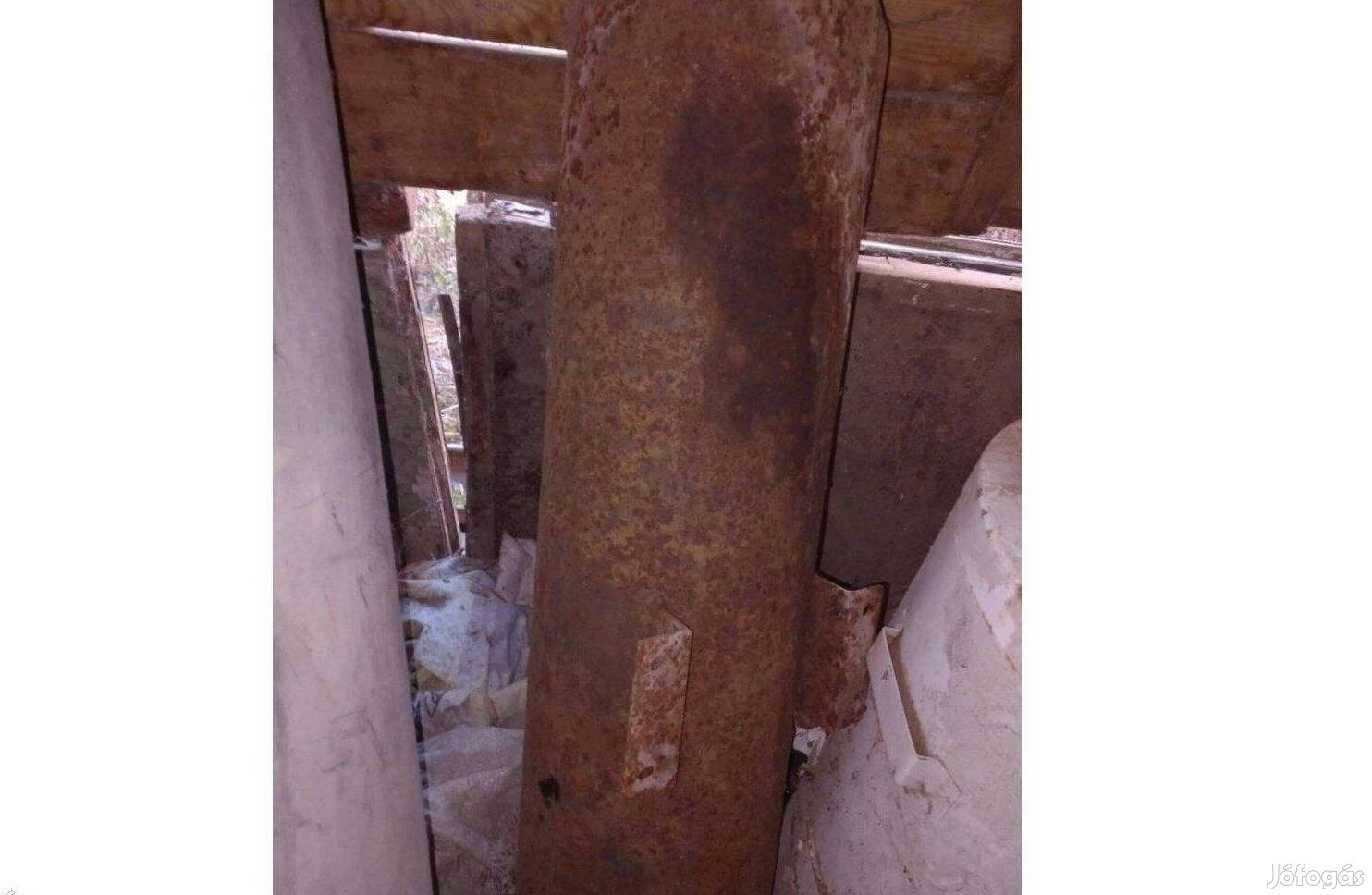 Eladó Lemez tágulási tartály