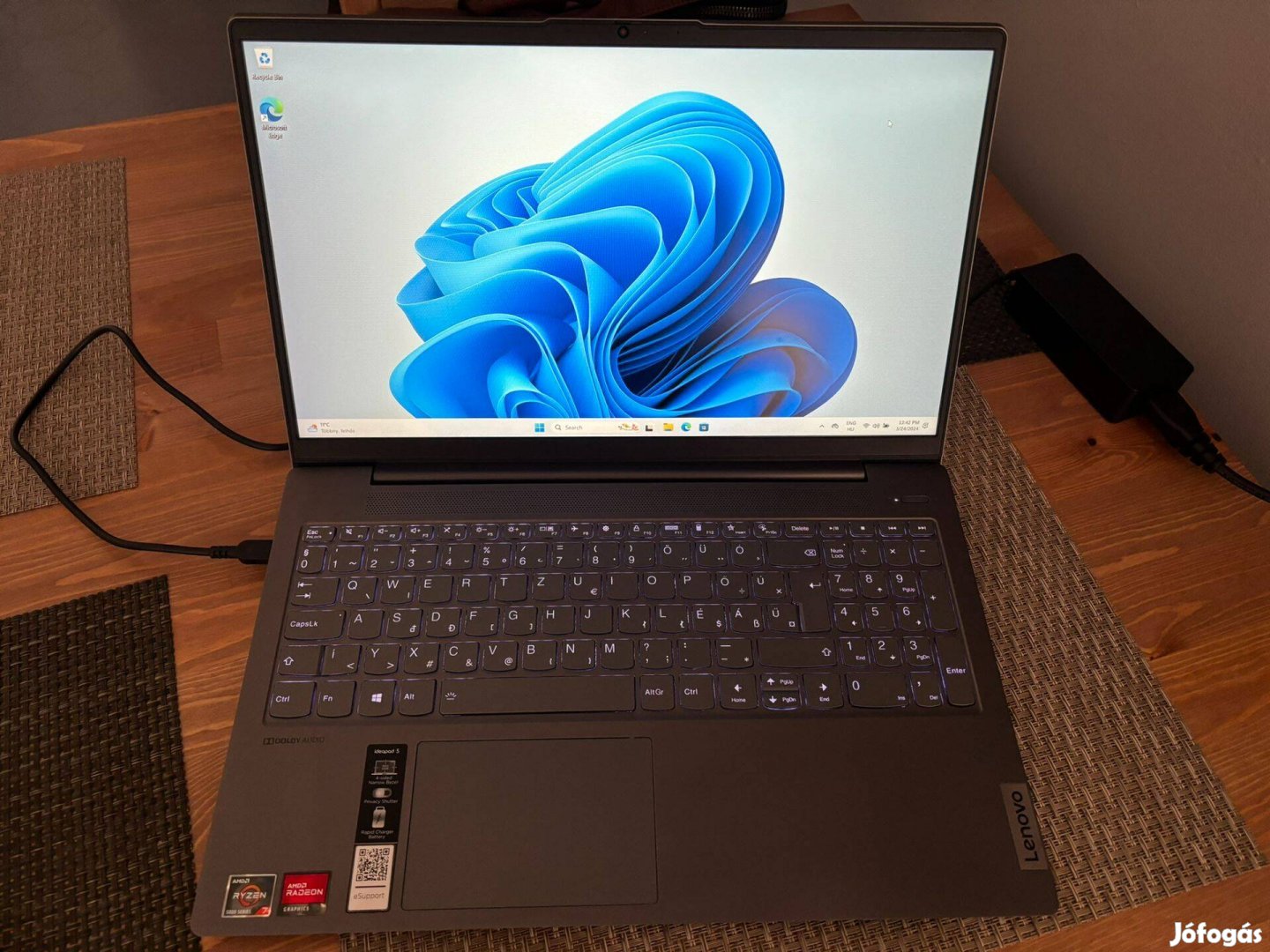 Eladó Lenovo Ideapad 5 laptop