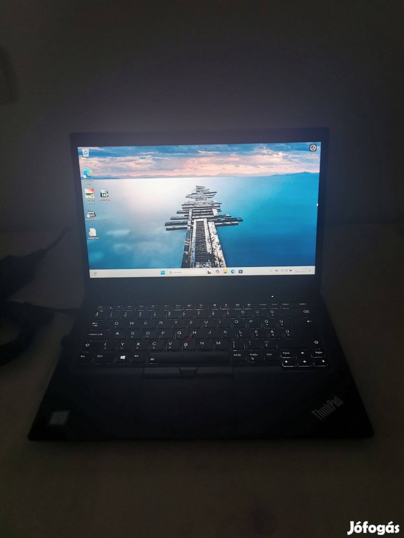 Eladó Lenovo T490 laptop FHD Touch kijelző 256SSD 16GB RAM olvasd el!