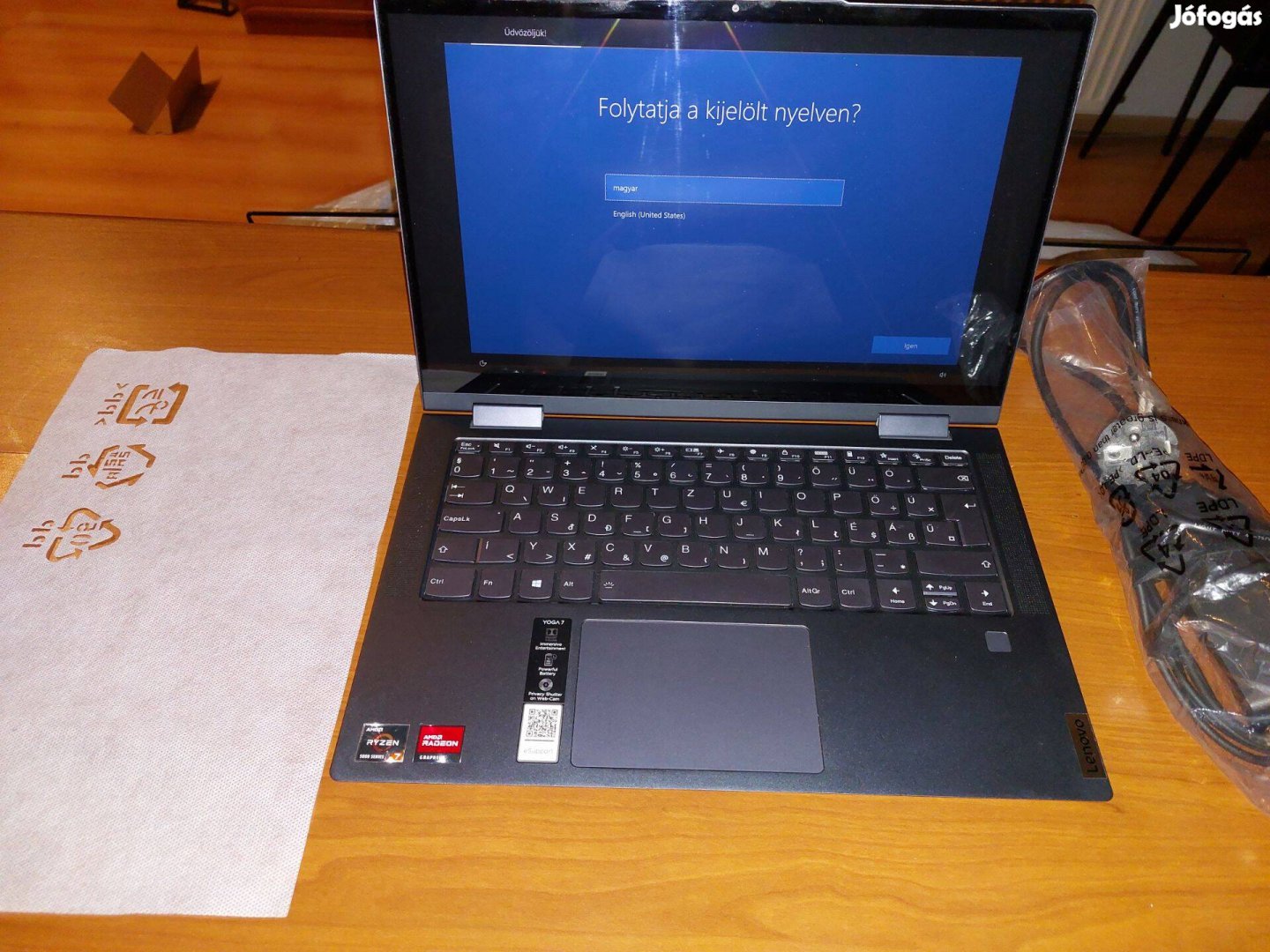 Eladó Lenovo Yoga 7 14ACN6 Laptop