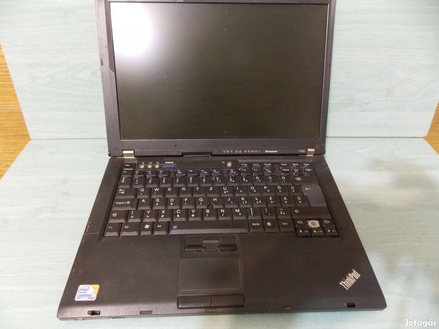 Eladó Lenovo tipusu 14"-os laptop