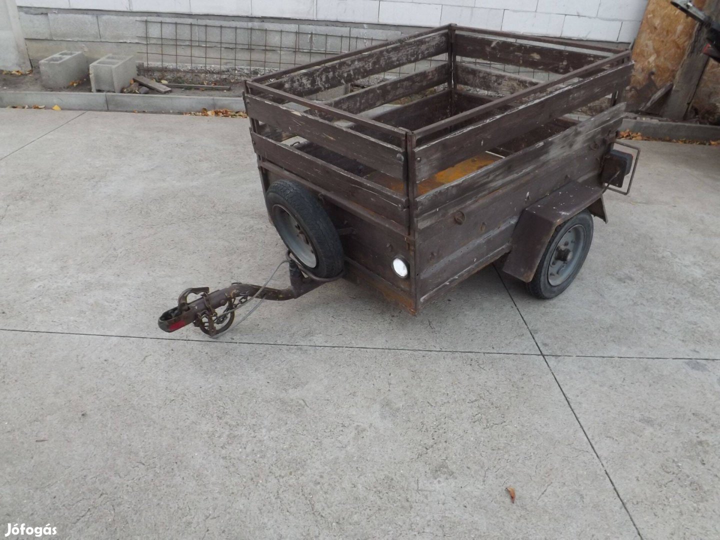 Eladó Lisz Utánfutó