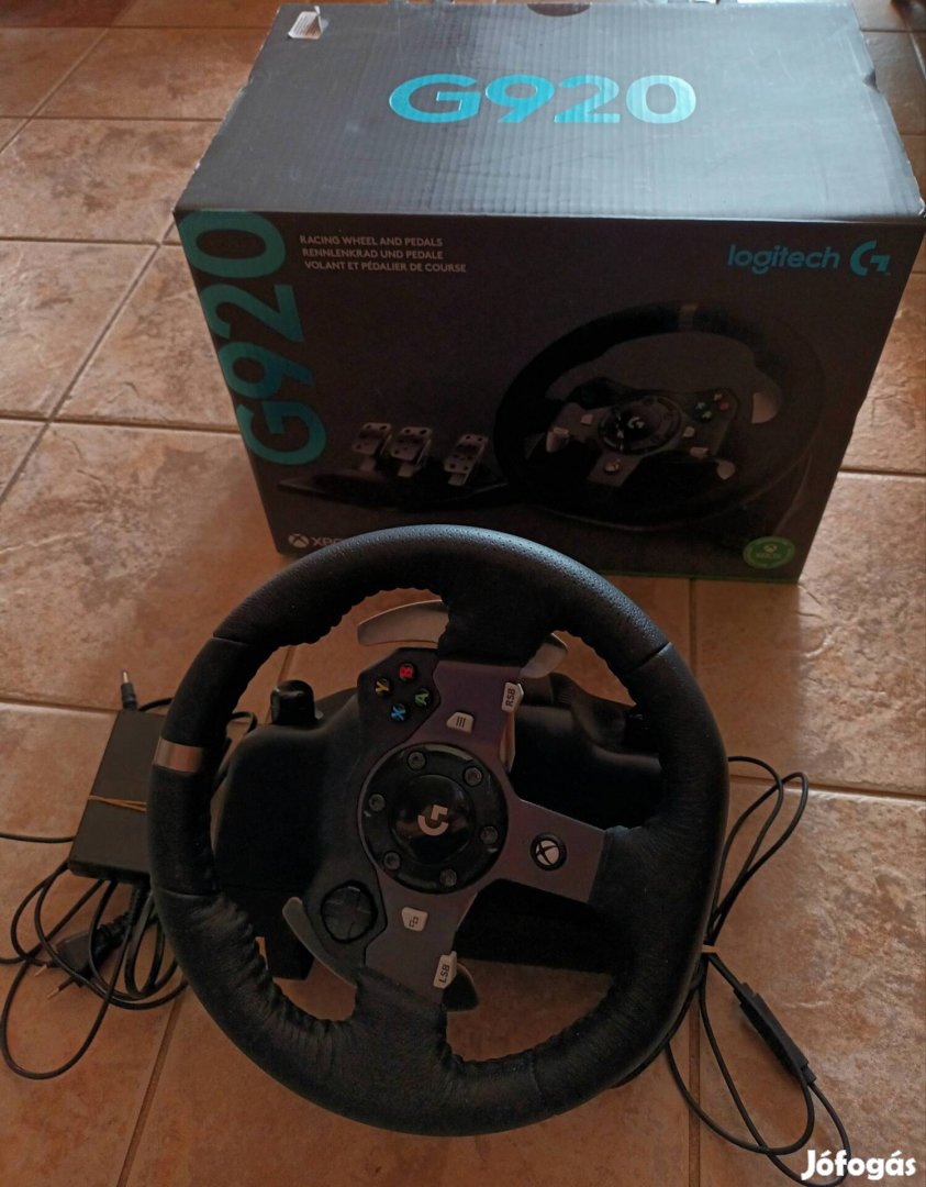 Eladó Logitech g920 Xboxhoz csatlakoztatható kormány+ pedál