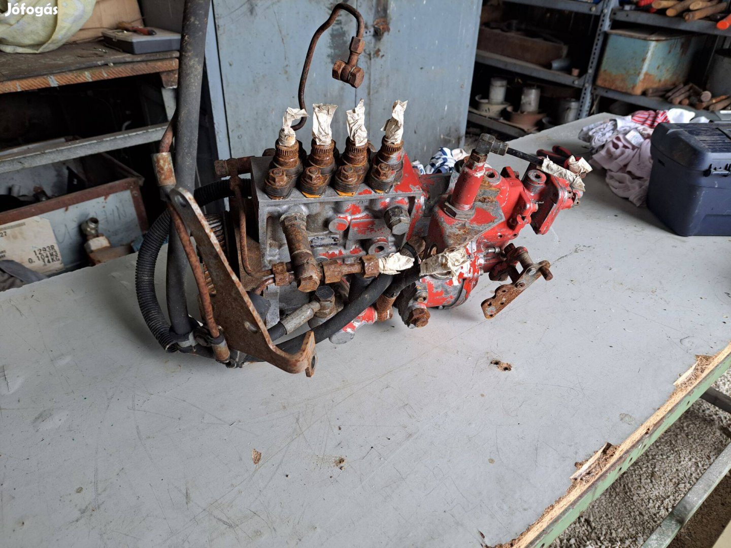 Eladó MAN Bosch adagoló 4 hengeres 04