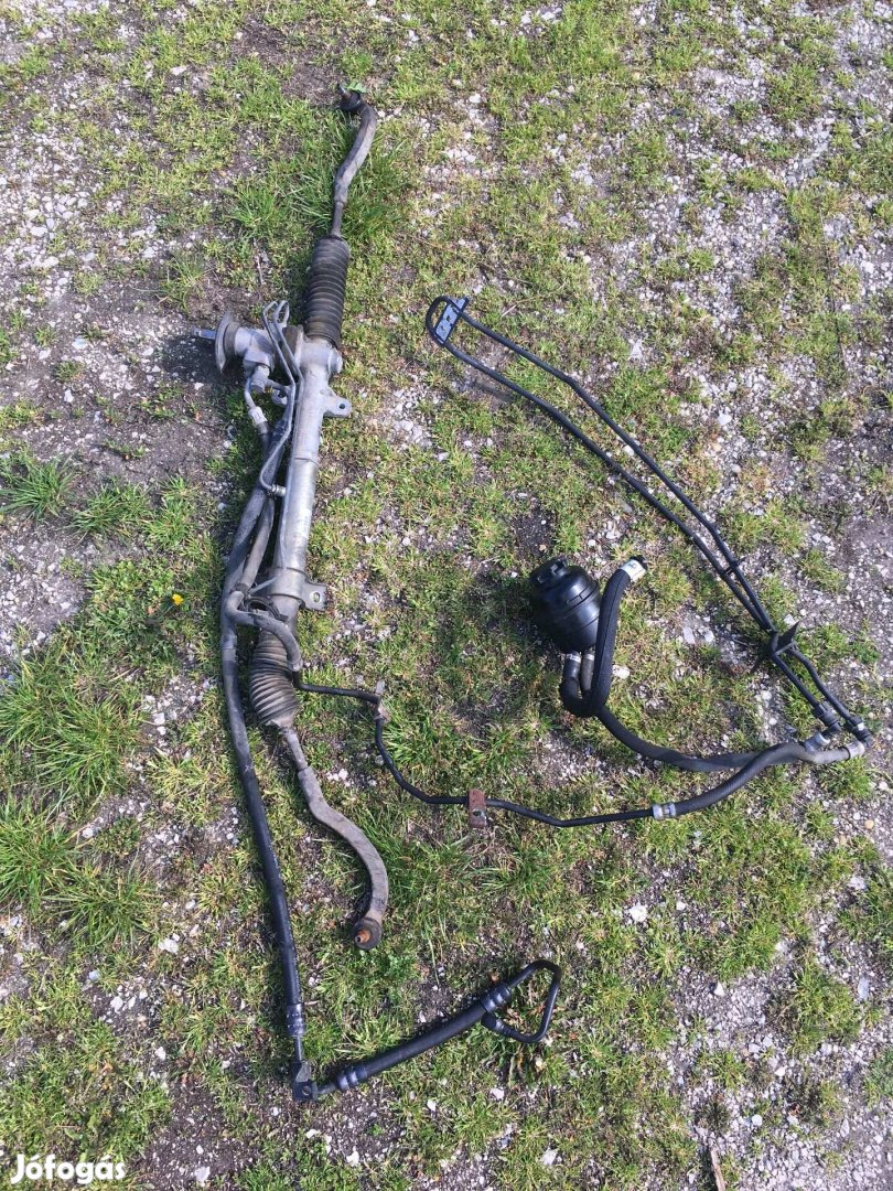 Eladó MG ZT 2,5 V6 kormánymű Rover 75