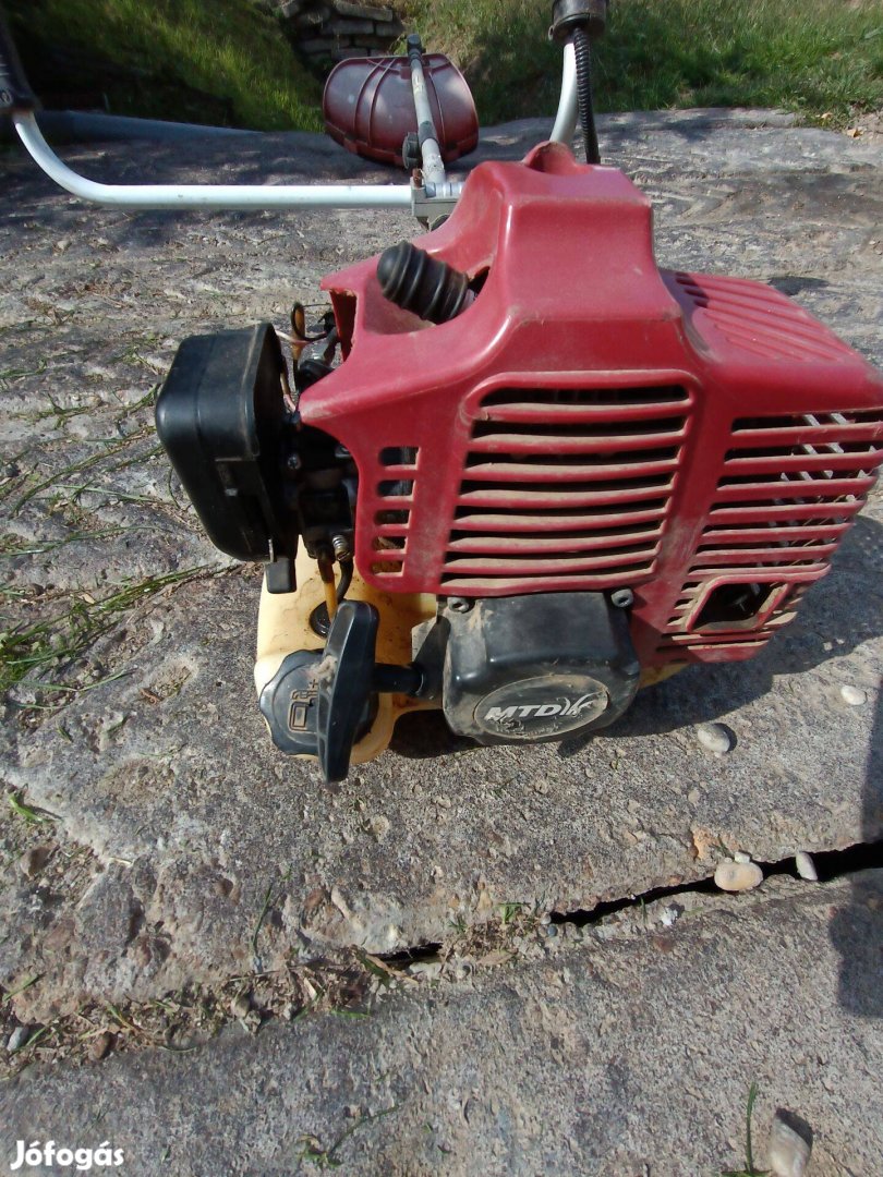 Eladó MTD fűkasza