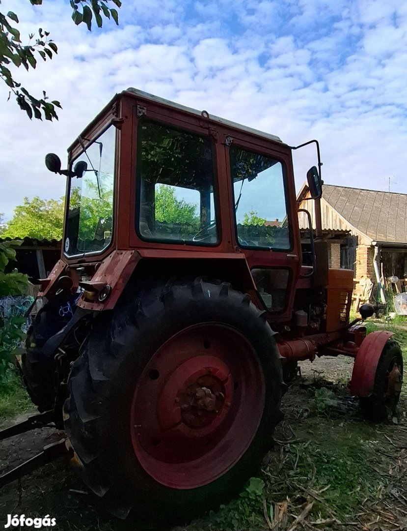 Eladó MTZ 552 traktor keveset használt, megkímélt, új önindítóval!