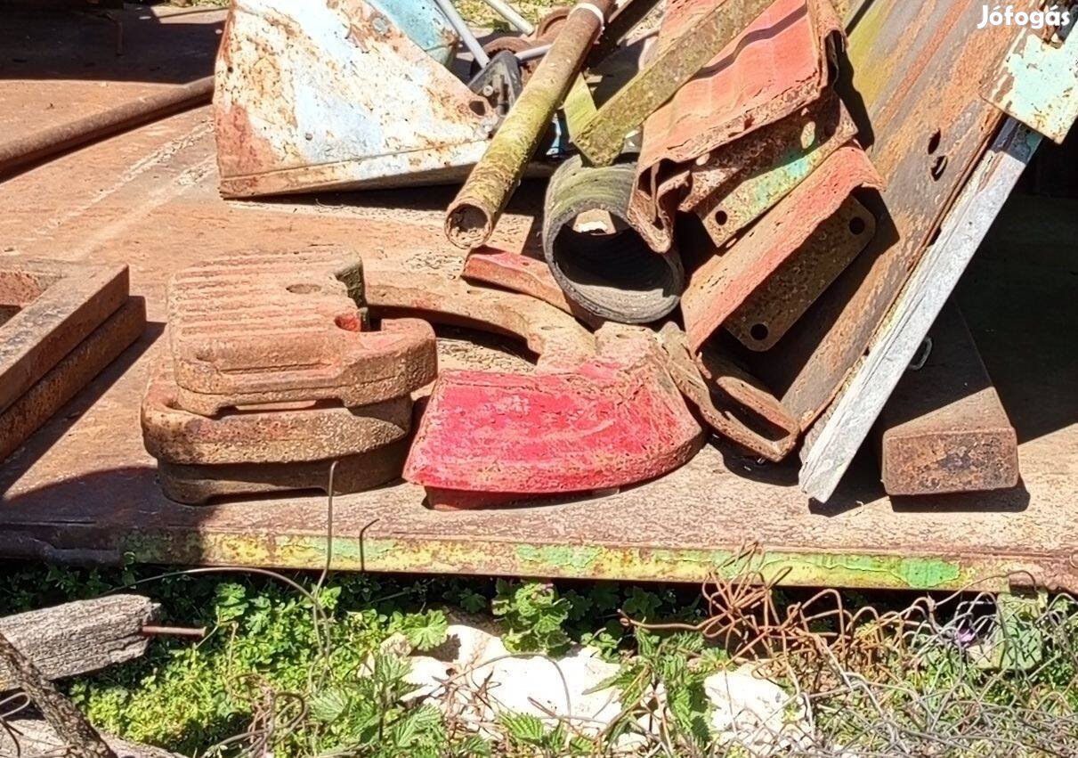 Eladó MTZ orrsúlyok 3 darab, és hátsókerék súlyok 2 darab