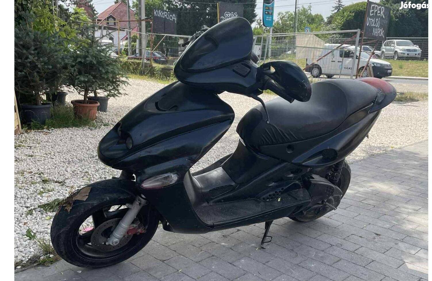 Eladó Malaguti robogó