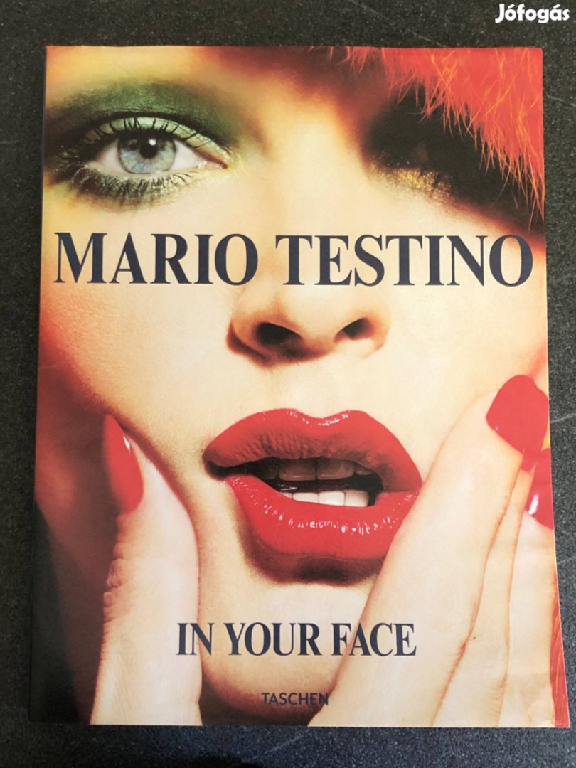 Eladó Mario Testino könyv