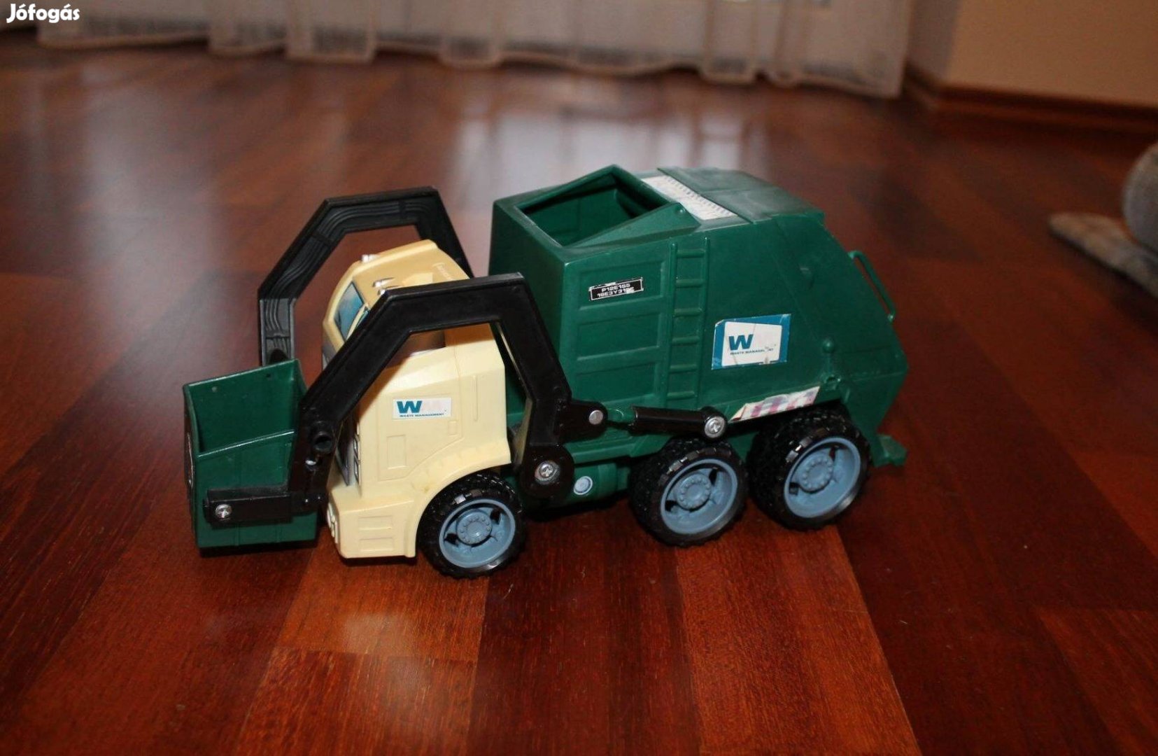 Eladó Matchbox Mattel 2005-ös kukásautó