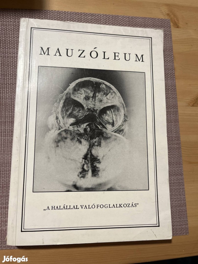 Eladó Mauzóleum című antikvári könyv