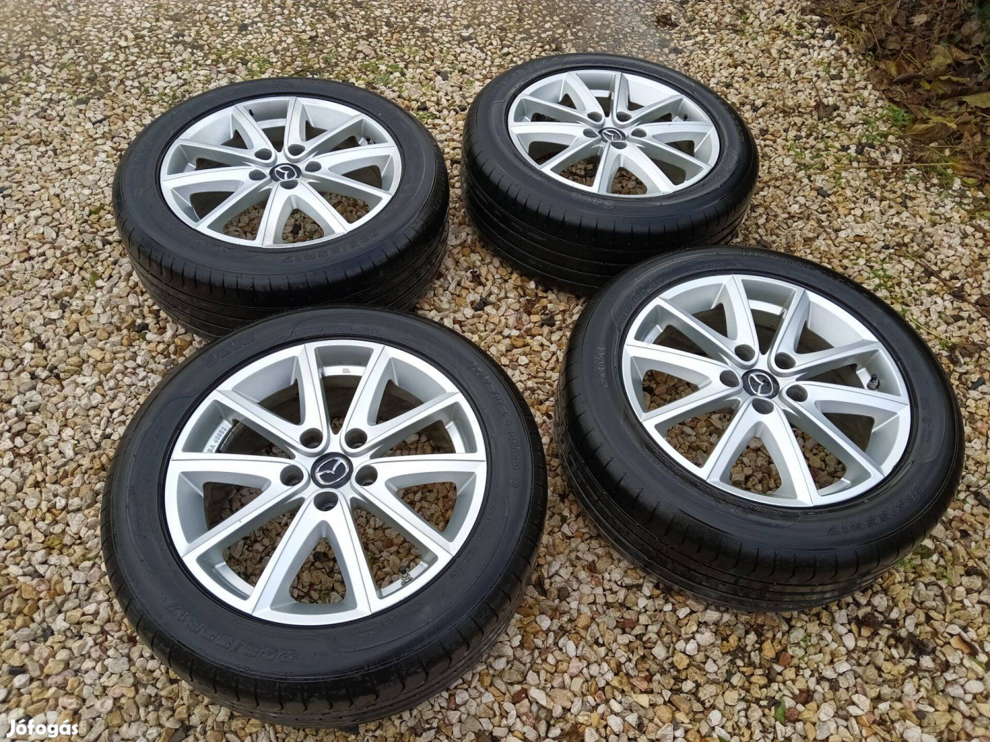 Eladó Mazda 17" alufelni + SAVA Intensa UHP 2 nyári gumi