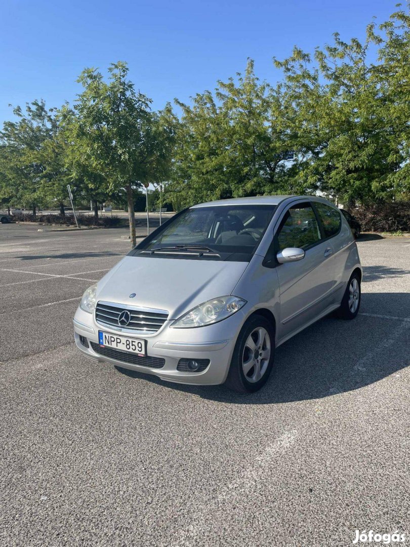 Eladó Mercedes 150