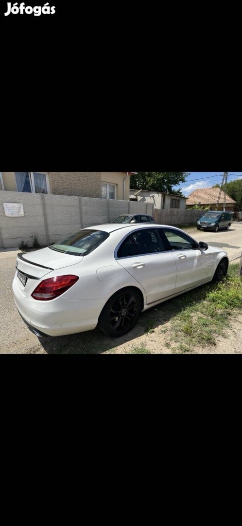 Elado Mercedes