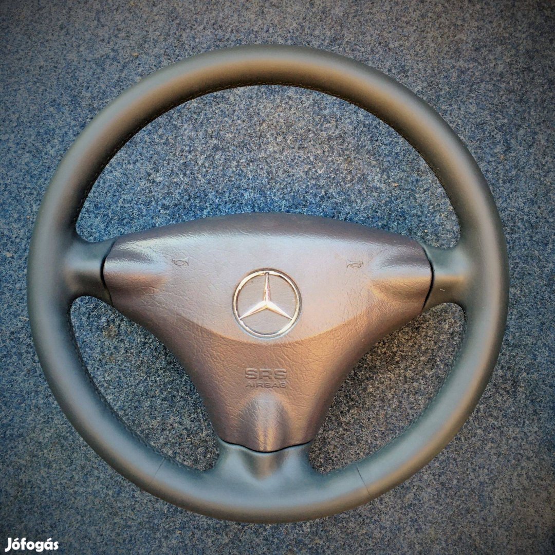 Eladó Mercedes A-class W168, Vaneo W414 , bőrkormány.32000ft
