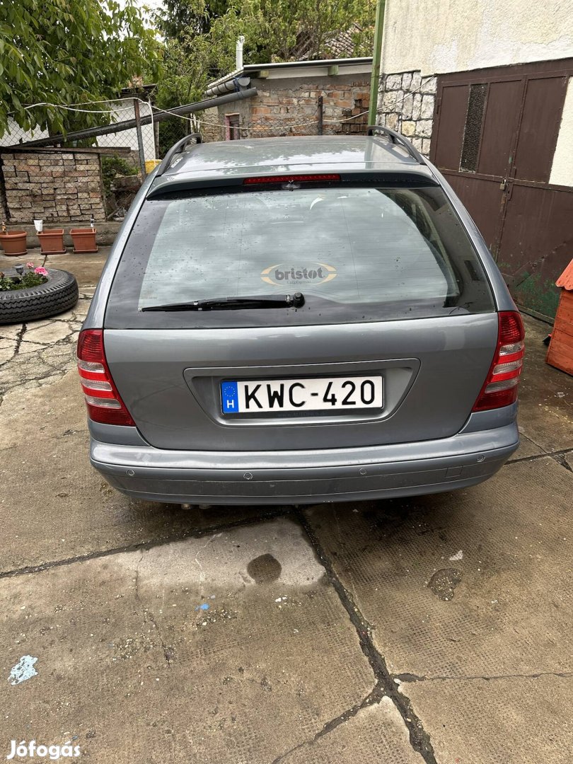 Eladó Mercedes-Benz C 200 CDI (W203 kombi, 2005)