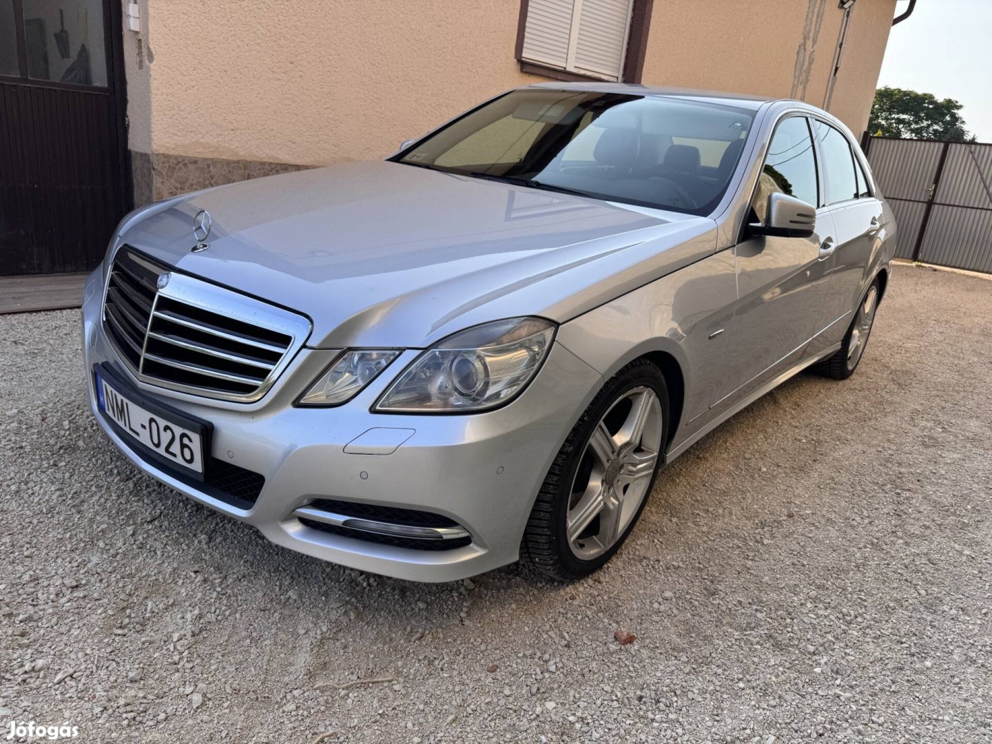 Eladó Mercedes E 300 2011