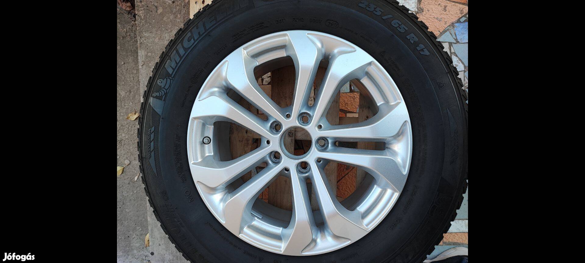Eladó Mercedes W253 Glc téli kerék garnitúra 17 méretű