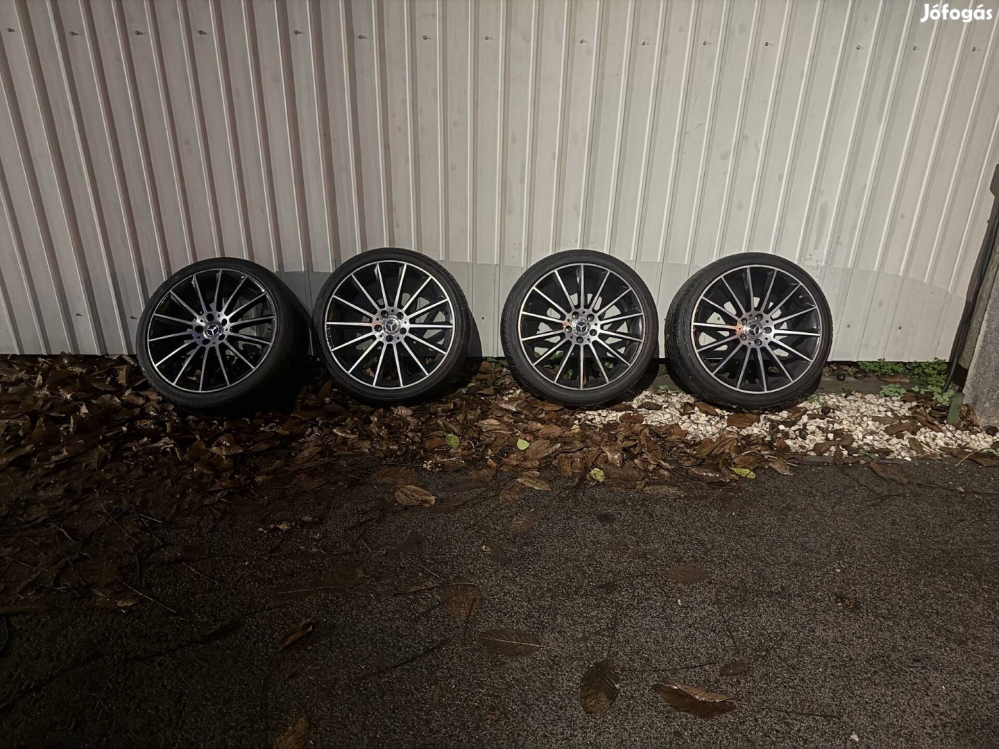 Eladó Mercedes felniszett