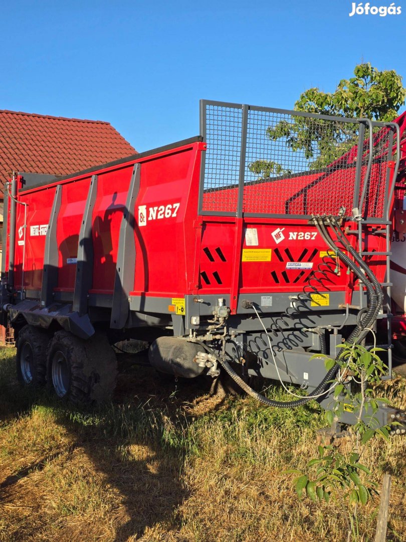 Eladó Metal-Fach N267 Szervestrágyaszóró