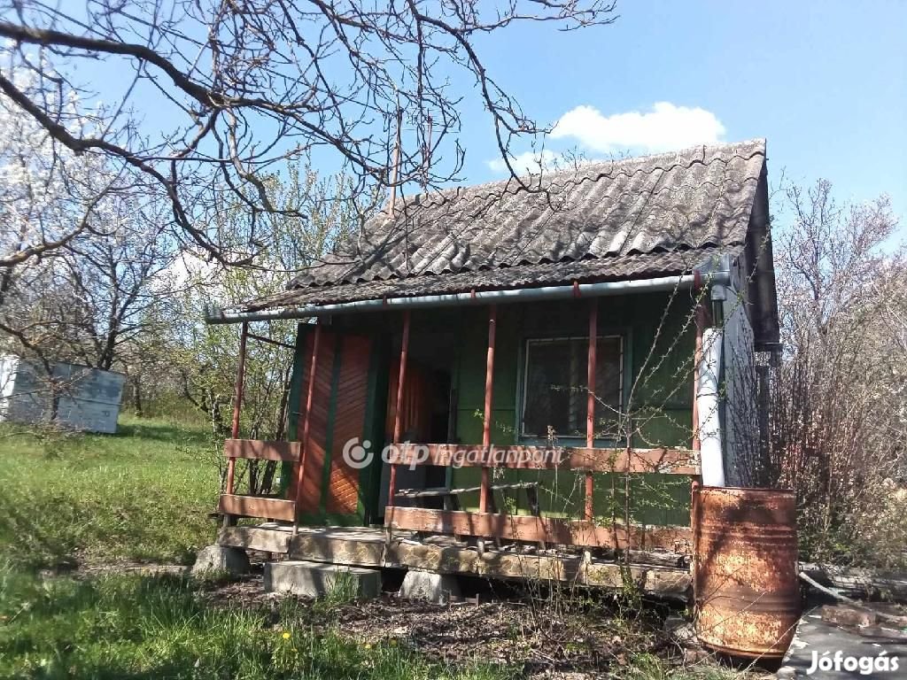 Eladó Mezőgazdasági, Balatonfőkajár