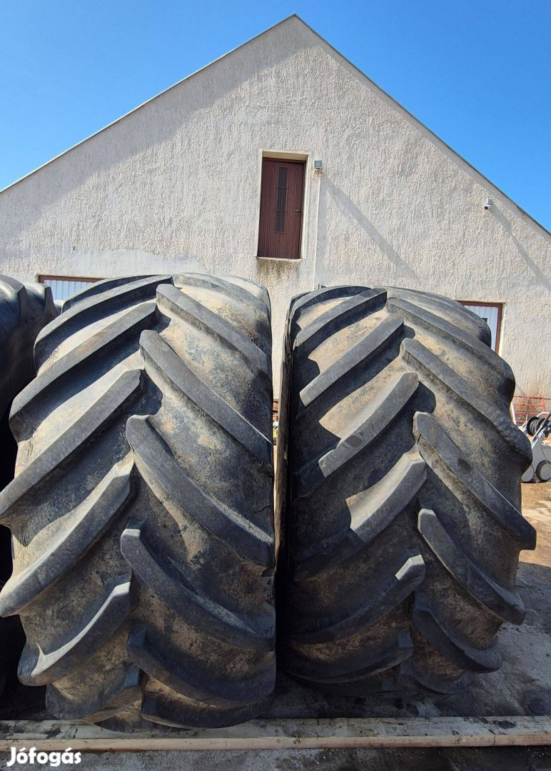 Eladó Michelin 900/60 R38 traktorgumi