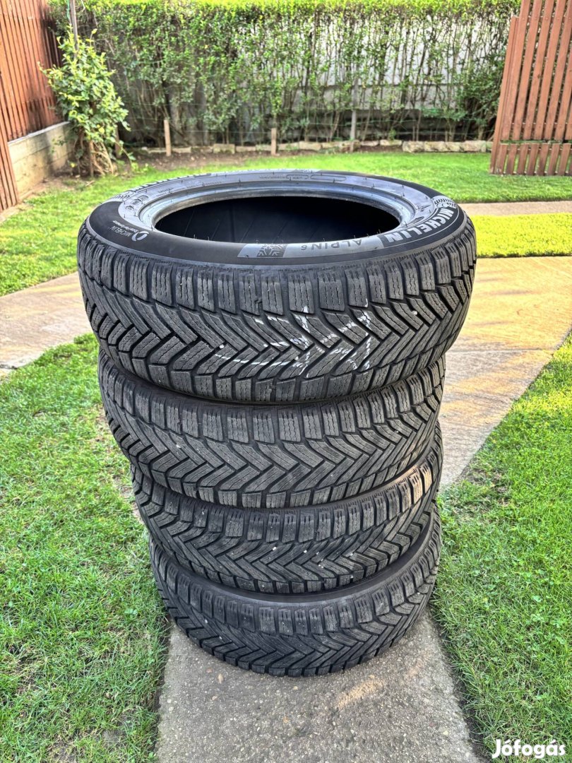 Eladó Michelin Alpin 6 téli gumi garnitúra - 195/60 R16