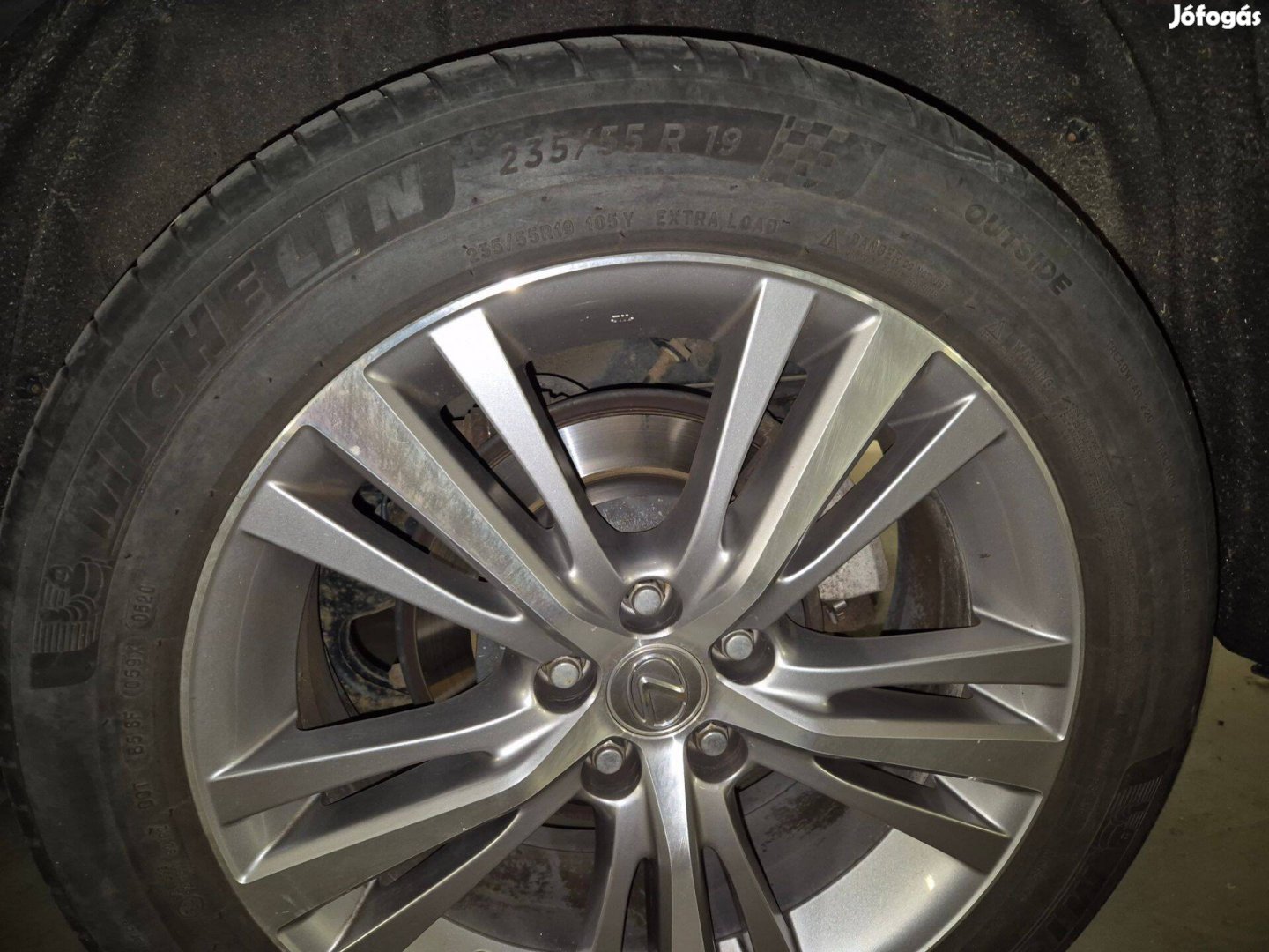Eladó Michelin Outside 19" 235/55 prémium nyári abroncs 4 db
