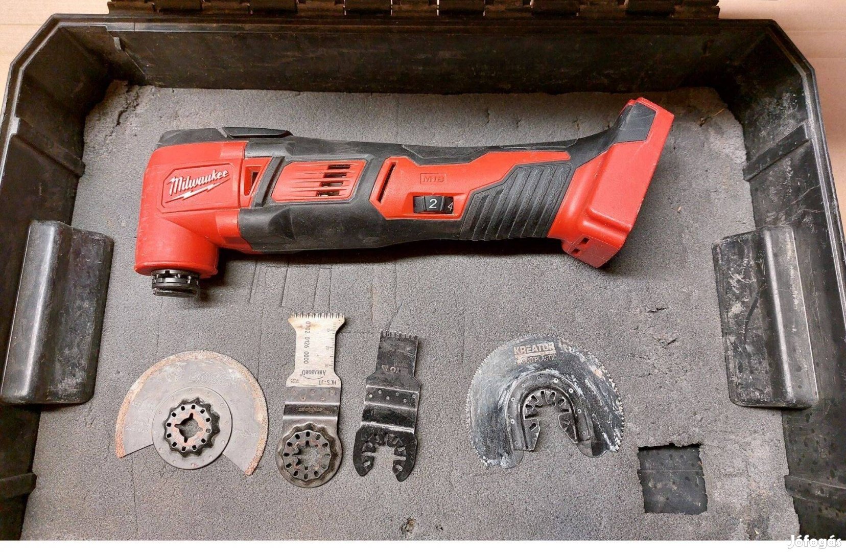 Eladó Milwaukee M18 multivágó, Dewalt koffer