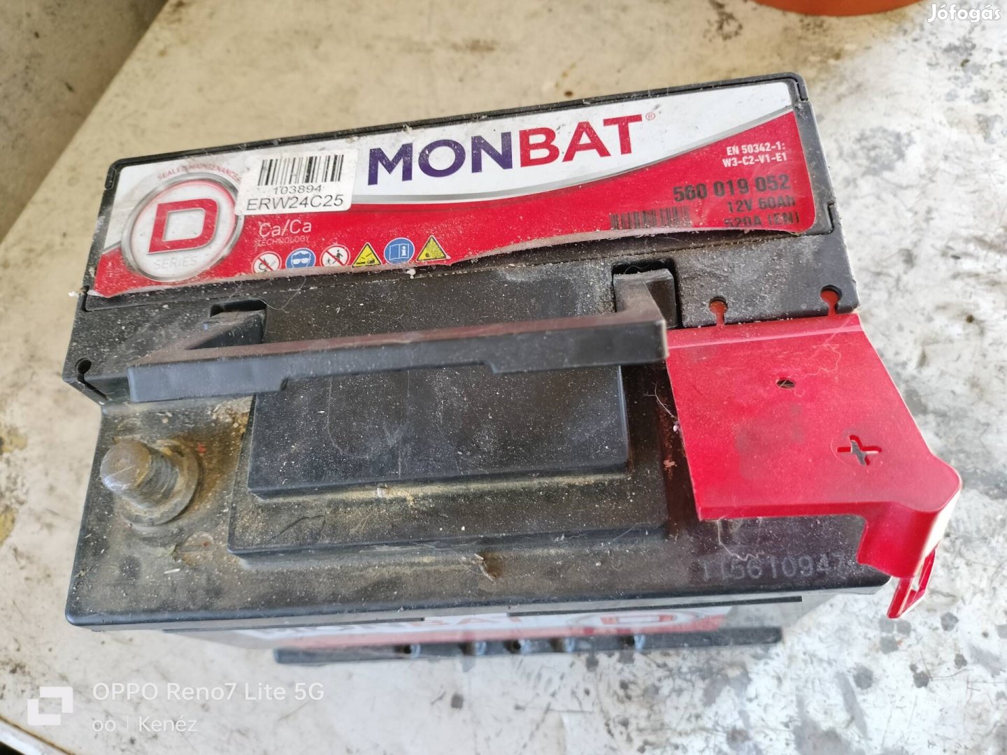 Eladó Mombat 12v 60Ah akumltor 