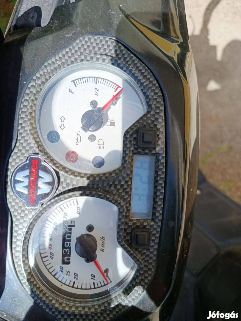 Eladó Motowell Magnett 2T