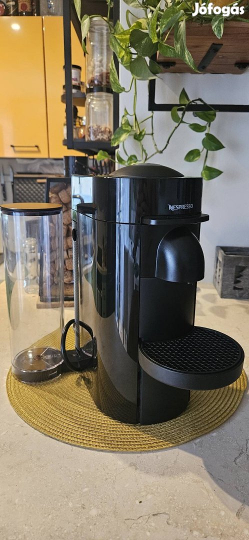 Eladó Nespresso Vertuo Plus automata kávéfőző