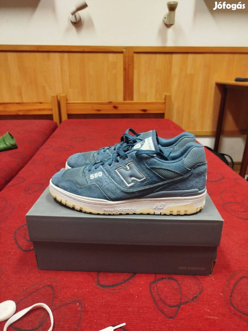 Eladó New balance 550 cipőm